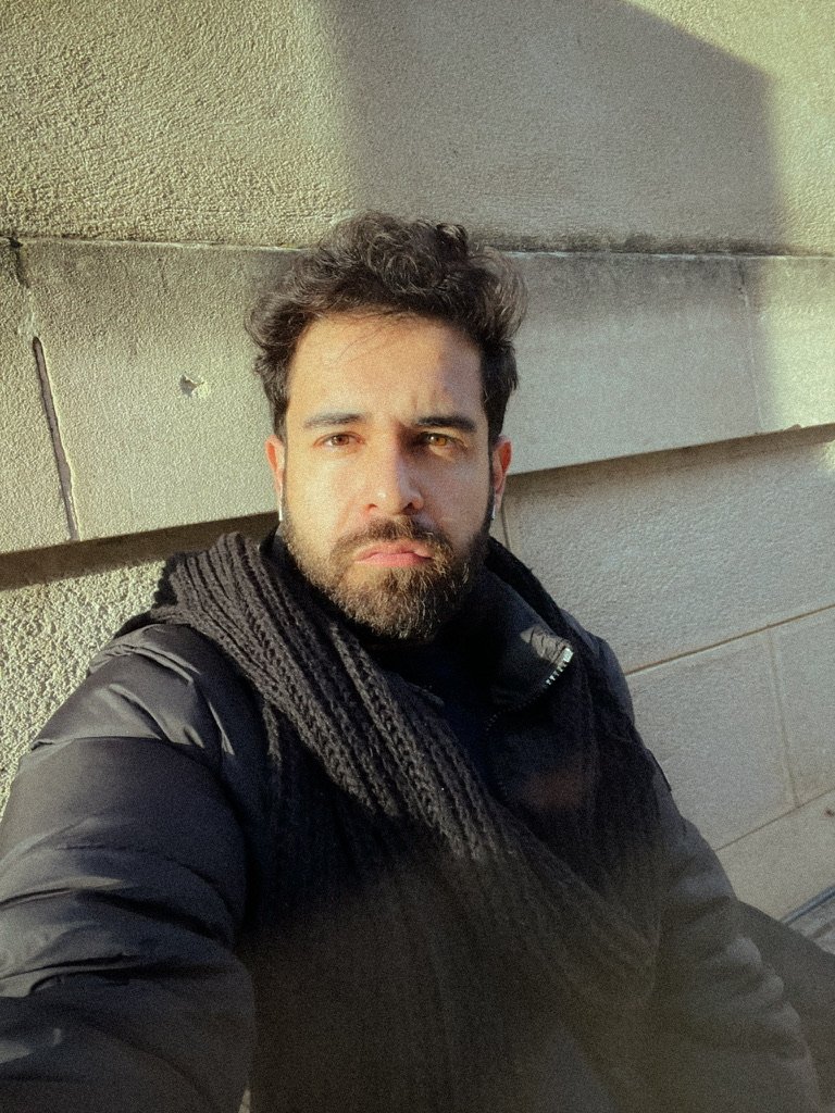 Mohammad Kabirian, photographe et cinéaste basé à Paris